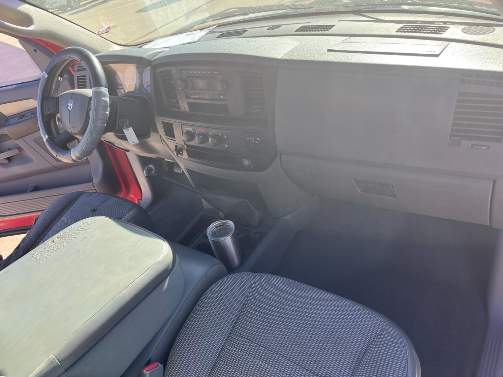 2007 red /black Dodge Ram 1500 SLT 2WD (1D7HA16K97J) with an 3.7L V6 SOHC 12V engine, Manual transmission, located at 14700 Tomball Parkway 249, Houston, TX, 77086, (281) 444-2200, 29.928619, -95.504074 - Photo #11